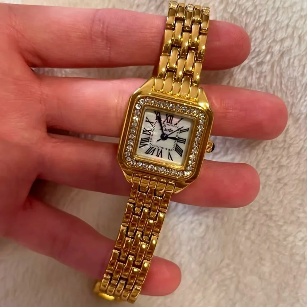 Panthere Classic Gold Crystal Stainless Steel Gold Watch